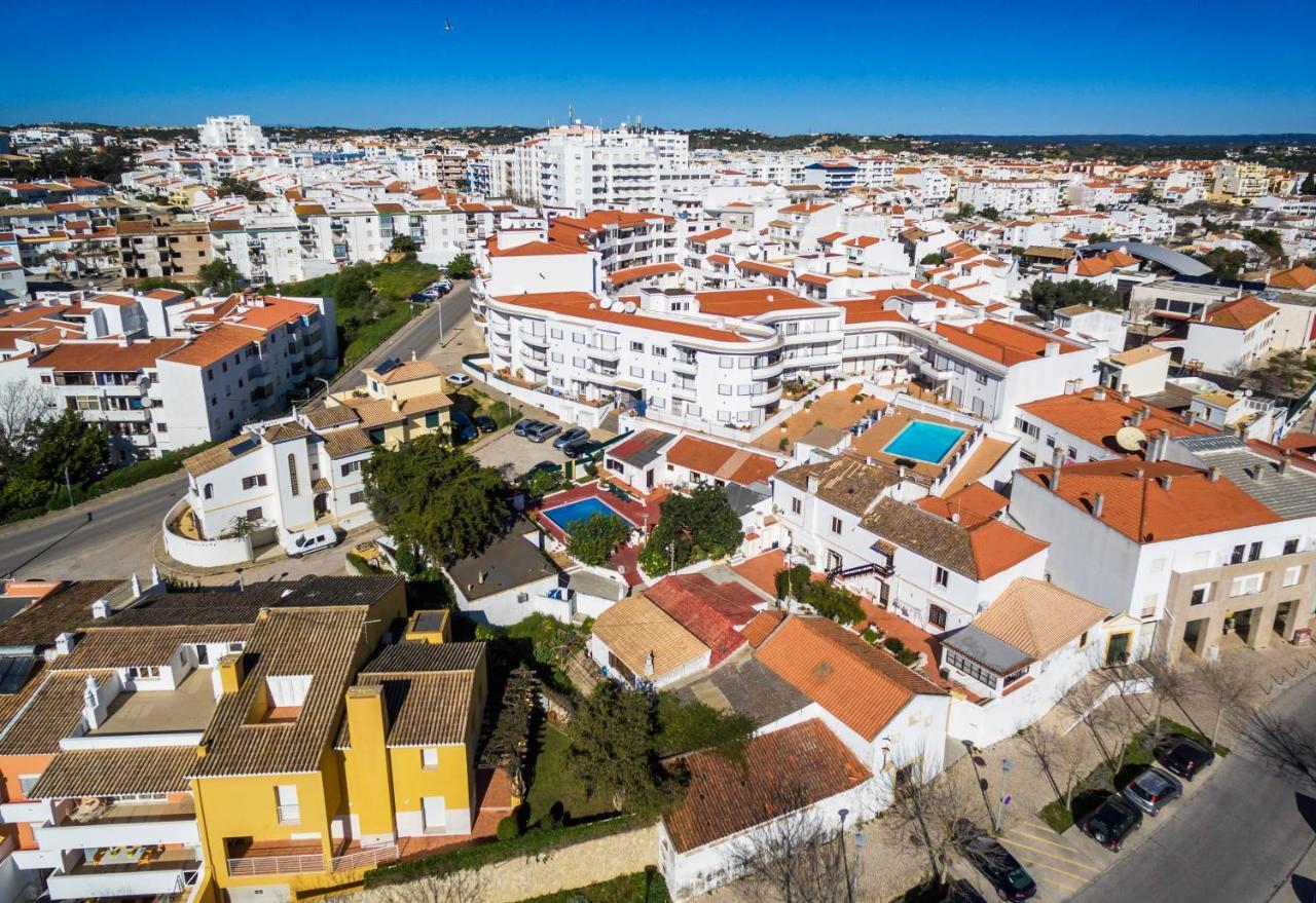 Apartamentos A Cerca Lagos Esterno foto